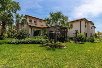 1142 Antaras Ct N in Naples, FL - Foto de edificio - Building Photo