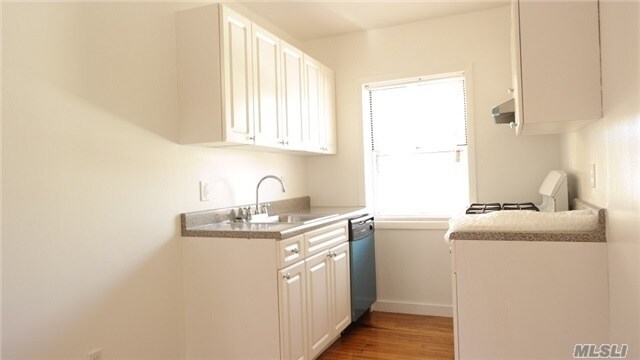 110-15 65th Ave-Unit -59B in Queens, NY - Foto de edificio - Building Photo