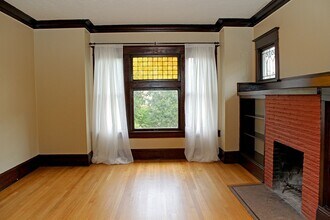 2909-2909 NE 9th Ave, Unit 2909 in Portland, OR - Foto de edificio - Building Photo