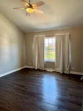 309 Bradbury Ln in Bartlett, IL - Building Photo - Building Photo