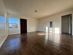 11801 Marbel Ave in Downey, CA - Building Photo - Building Photo