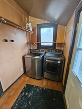 23747 7th St in Dayton, MT - Foto de edificio - Building Photo