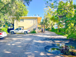 806 W Jackson St in Orlando, FL - Building Photo - Building Photo