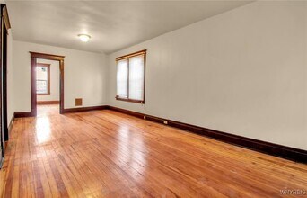 33 Philadelphia St in Buffalo, NY - Building Photo - Building Photo