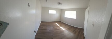 2417 Coulee St in Irving, TX - Building Photo - Building Photo