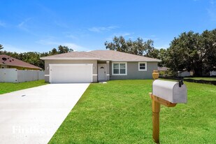 453 Magpie Ct in Poinciana, FL - Building Photo