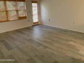 43 Medinah Ct in Jackson Township, NJ - Building Photo - Building Photo