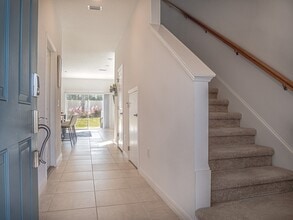 2350 Paravane Wy in Wesley Chapel, FL - Building Photo - Building Photo