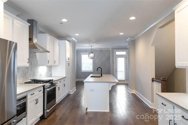1162 E 36th St in Charlotte, NC - Building Photo - Building Photo