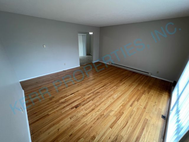 5425 SE 17th Ave in Portland, OR - Building Photo - Building Photo
