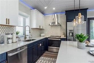 1014 Main St in Vienna, NY - Building Photo - Building Photo