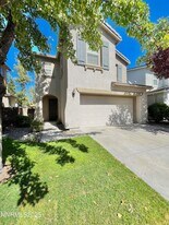 6935 Sacred Cir, Unit 1 in Sparks, NV - Building Photo