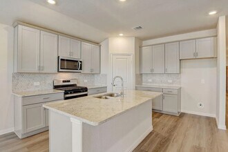 1125 Gardendale Holw Ln in Anna, TX - Foto de edificio - Building Photo