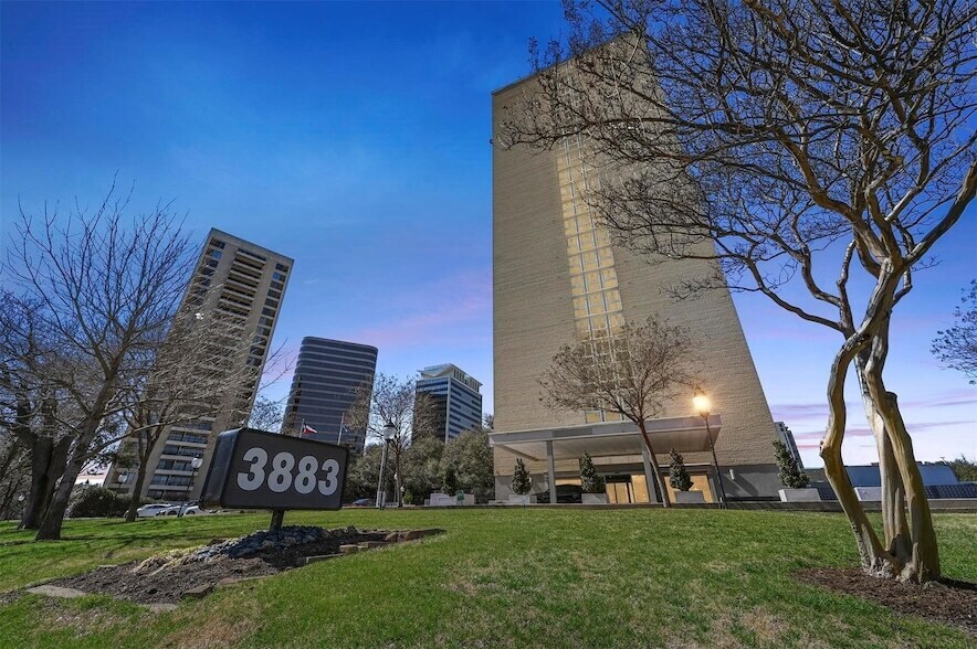 3883 Turtle Creek Blvd, Unit 1603 in Dallas, TX - Building Photo