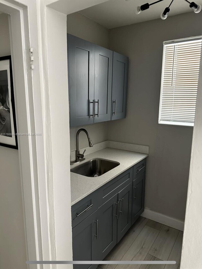 500 13th St in Miami Beach, FL - Building Photo - Building Photo