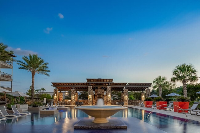 Marquis Cresta Bella in San Antonio, TX - Building Photo - Building Photo
