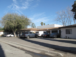 1326 Maine Ave in Baldwin Park, CA - Building Photo - Building Photo