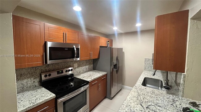 property at 10377 N Kendall Dr