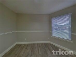 8778 Fieldside Dr S, Unit B09 in Jacksonville, FL - Building Photo - Building Photo