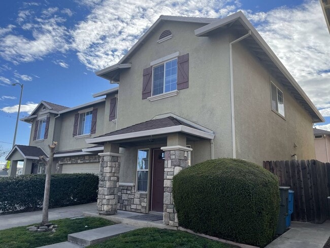 property at 428 Hetherington Cir