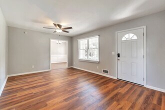4325 Keenan Ct NE in Roswell, GA - Building Photo - Building Photo