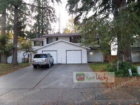 33033-33035 22nd Pl S in Federal Way, WA - Building Photo