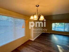 3212 Niagara Way in Fairfield, CA - Building Photo - Building Photo