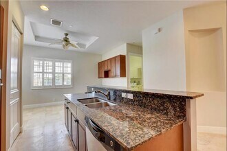 545 NE 69th Cir in Boca Raton, FL - Building Photo - Building Photo