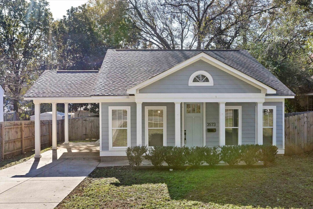 3573 Douglass Ave in Memphis, TN - Building Photo
