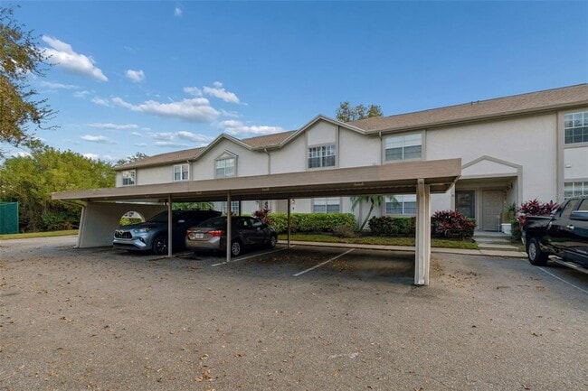 607 Bough Ave in Clearwater, FL - Building Photo - Building Photo