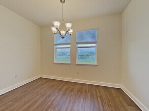 912 Walden Woods Dr in Plant City, FL - Building Photo - Building Photo