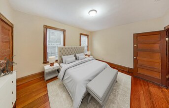 8 Carmel St, Unit 1 in Boston, MA - Foto de edificio - Building Photo