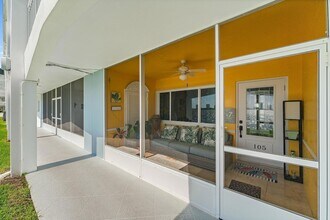 100 Shore Ct, Unit 105 in North Palm Beach, FL - Building Photo - Building Photo