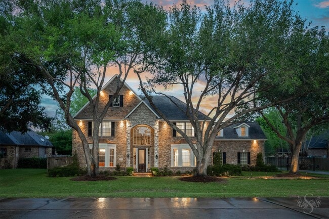 property at 5534 Weston Dr