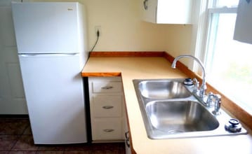 329 Fenton St in Lansing, MI - Foto de edificio - Building Photo