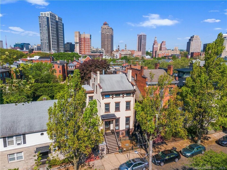 38 Academy St, Unit 2 in New Haven, CT - Building Photo