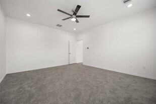 4406 Sterling St in Houston, TX - Building Photo