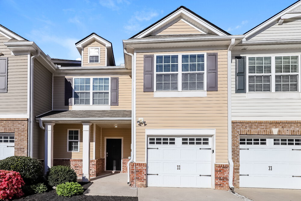 1222 Bronze Oak Way in Cumming, GA - Building Photo