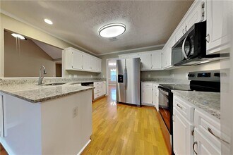 4385 Foxberry Run in Loganville, GA - Building Photo - Building Photo