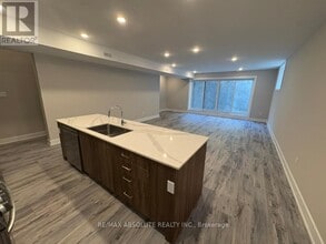 615 Parkview Rd in Ottawa, ON - Building Photo - Building Photo