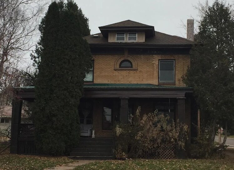 4331 E Superior St, Unit 4331 in Duluth, MN - Building Photo