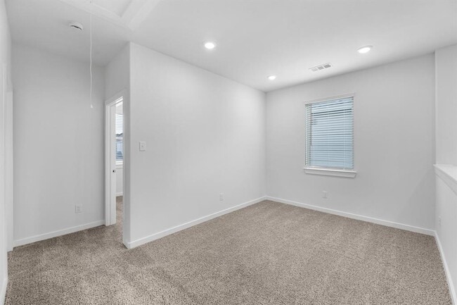 property at 17207 Walden Lk Ln