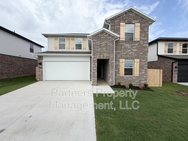 property at 537 S Neon Ave