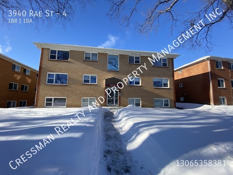 3940 Rae St in Regina, SK - Building Photo