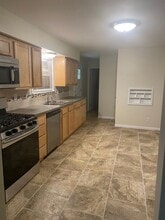 1024 North Rd SE in Warren, OH - Building Photo - Building Photo