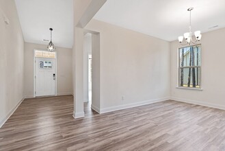 75 Point View Way in Franklinton, NC - Building Photo - Building Photo