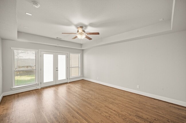 property at 1227 Creekside Acres Ct