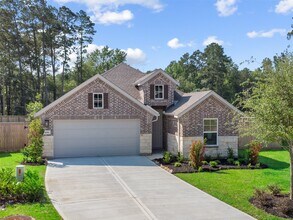 106 Violet Carson Ct in Willis, TX - Building Photo - Building Photo