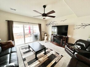 Spacious 4 Bed, 2 1/2 Bath House in Berthoud! in Berthoud, CO - Building Photo - Building Photo