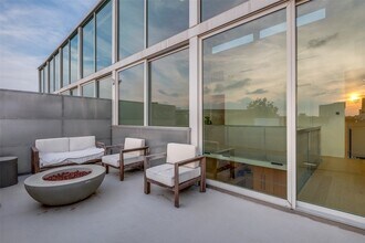 4626 Coles Manor Pl, Unit 5225 White Willow B230 in Dallas, TX - Building Photo - Building Photo